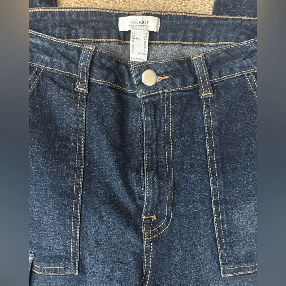 Forever 21 Cargo‎ Jeans Dark Wash Denim Straight Legside pockets 80’s y2k - Picture 3 of 11